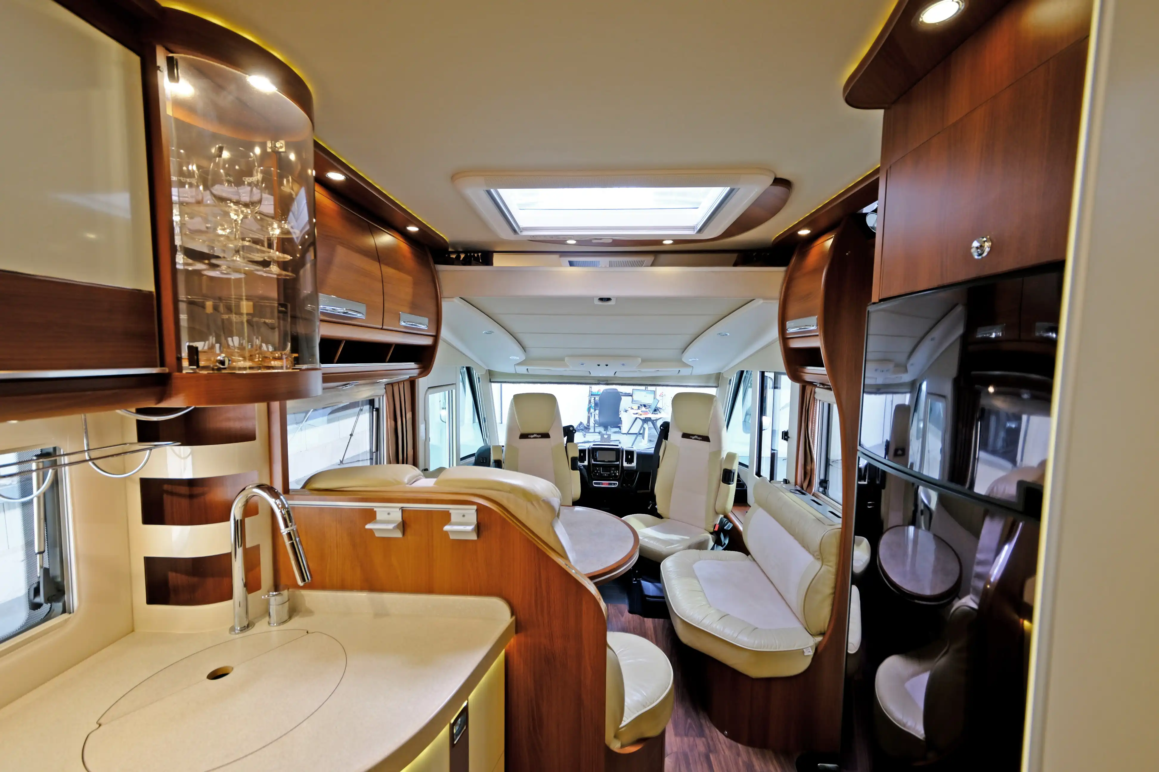 CARTHAGO Chic E-Line I 49 Yachting